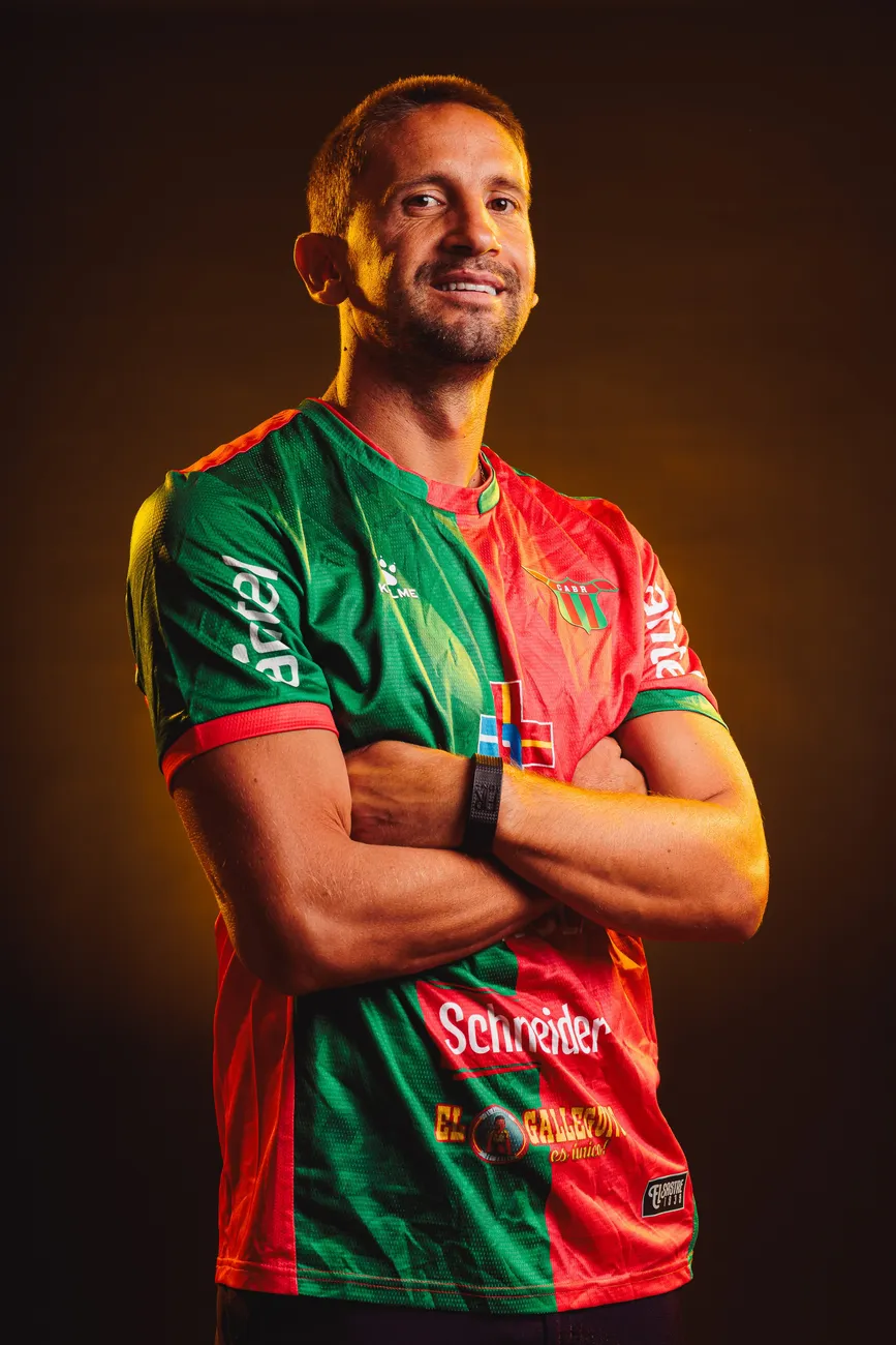 Jugador del plantel 2026 sonriendo